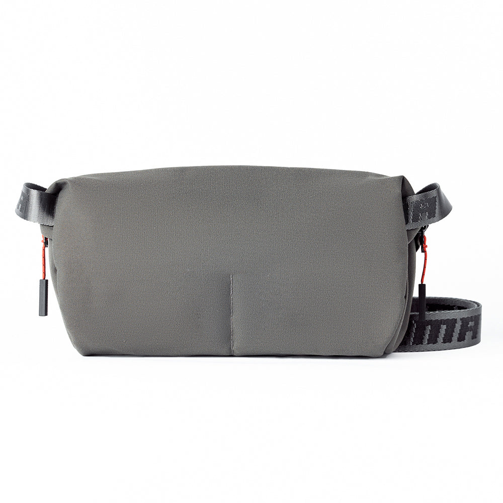 Skinarma Crossbody Fardel Çapraz Vücut Çantası Skinarma Crossbody Fardel Çapraz Vücut Çantası